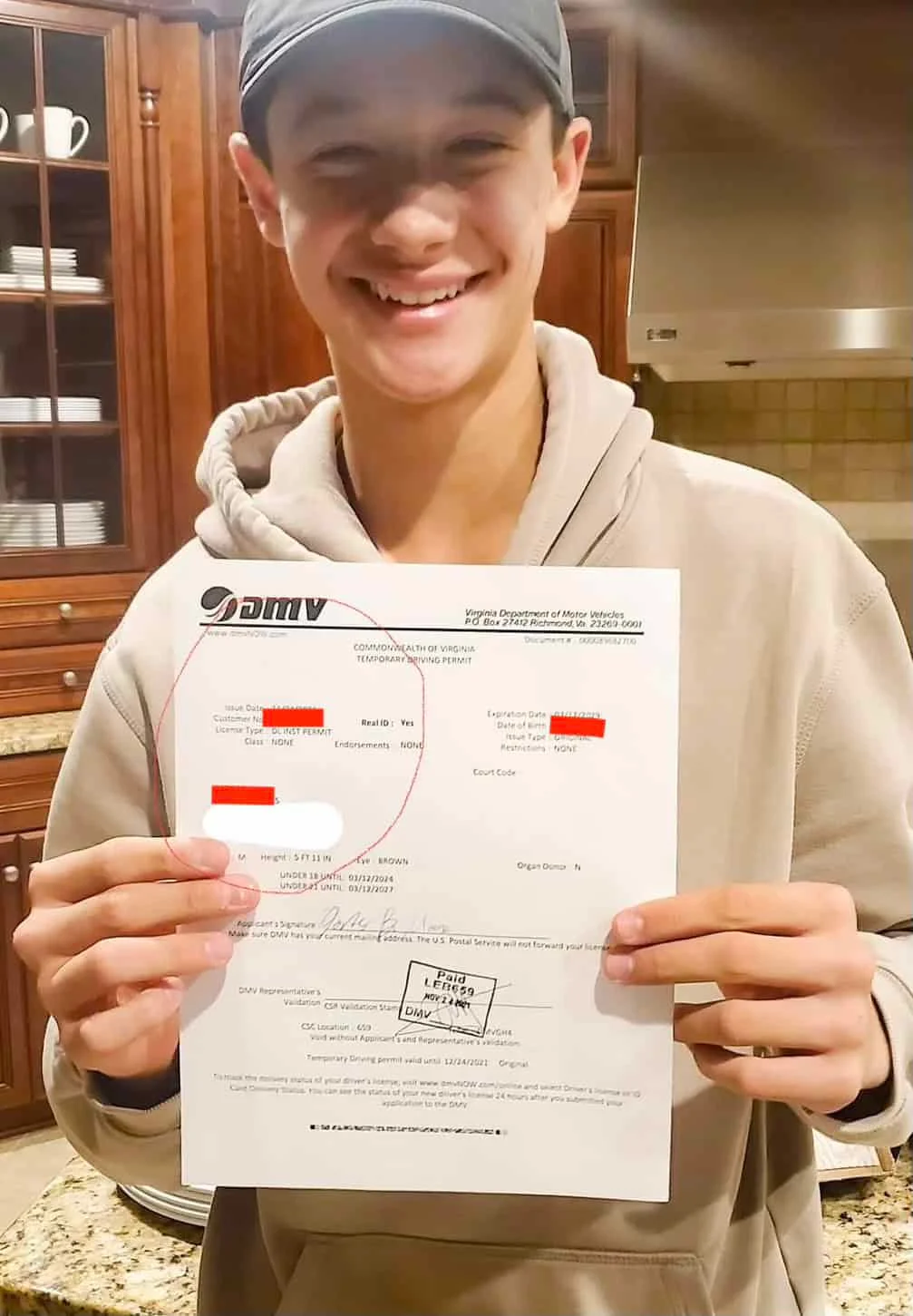 Drivers-Ed-Near-You-Drive-Well-Driving-School-Ashburn happy students of a driving school south riding